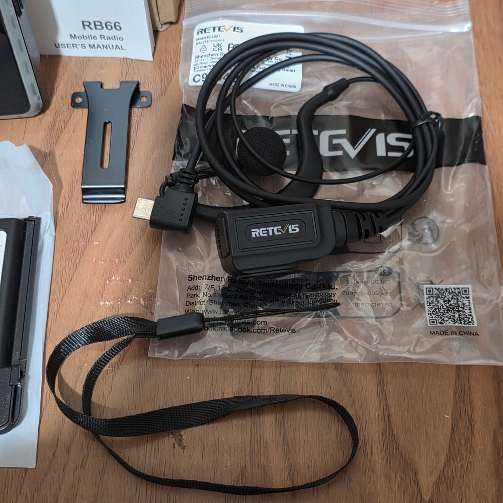 Retevis RB66 Portable Two Way Radio Walkie Talkie with BL666 Battery & Charger - Picture 4 of 10